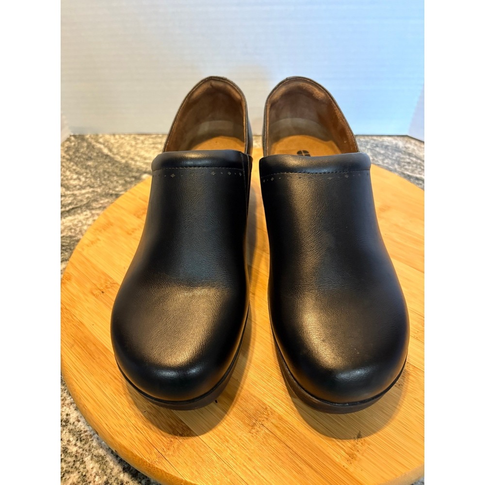 Shoes for Crews Women's Black Leather Clogs Work Shoes Size 9